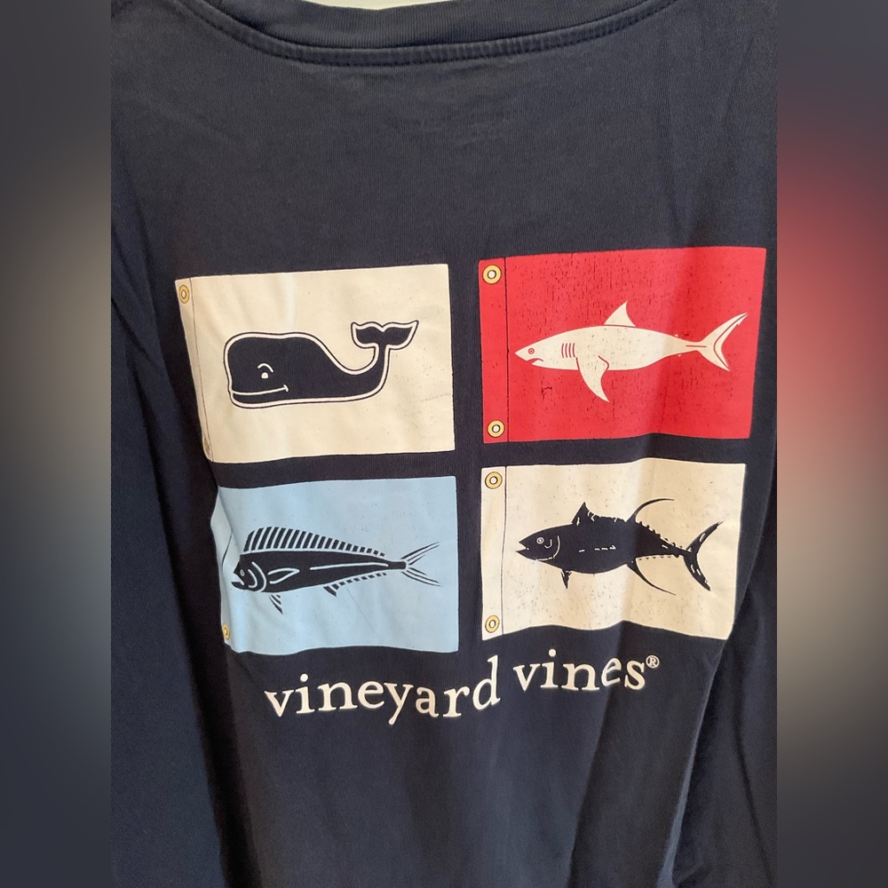 Vineyard Vines-Men's Navy Blue Short Sleeve Tee With Fish, Navy, Size XL